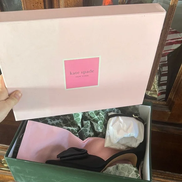 Kate spade satin black strappy heels - Picture 2 of 6